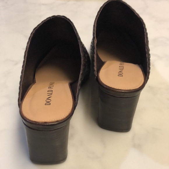 NWT DONALD PLINER Polished Calf Dark Brown Mules - Picture 6 of 7